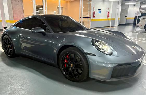 PORSCHE 911 3.6 24V H6 T-HYBRID CARRERA GTS PDK